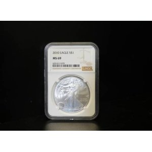 2010 Eagle S$1 NGC MS 69 Coin