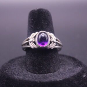 Sterling Silver Amethyst Solitaire Ring