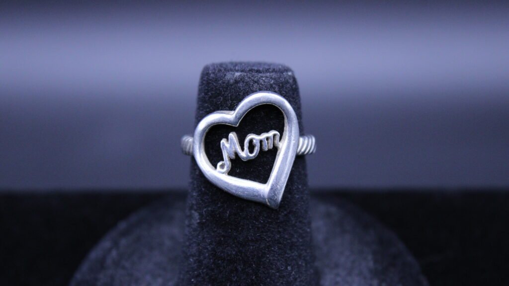 Sterling Silver Mom Heart Ring