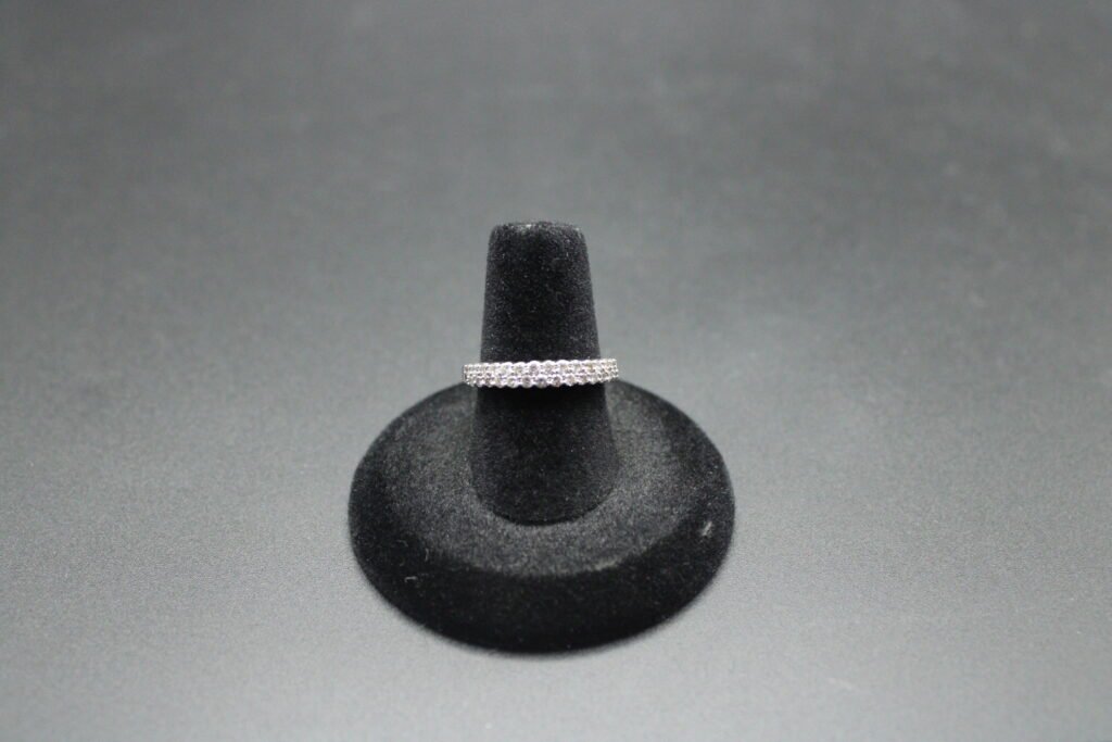 10kt White Gold Diamond Band