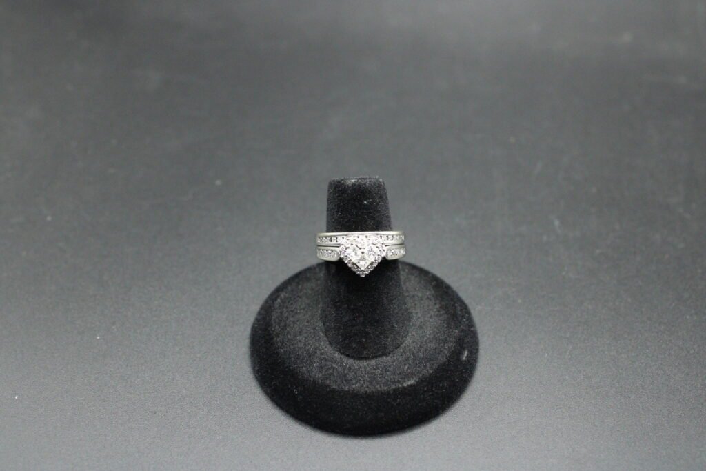 14kt White Gold Engagement Diamond Ring