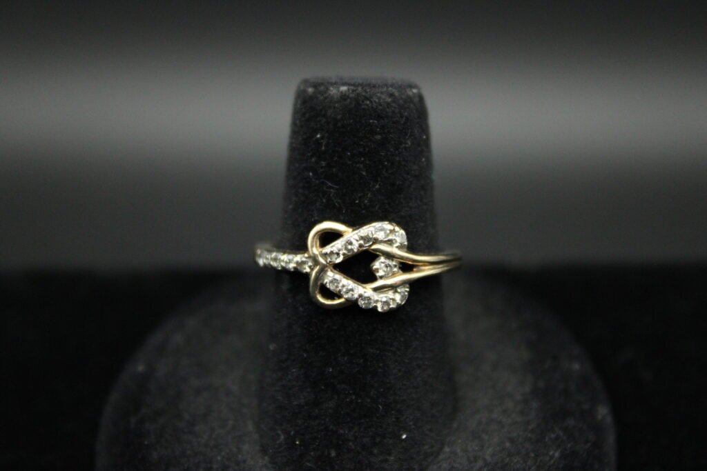 10kt Yellow Gold Double Heart Diamond Ring