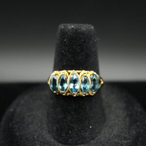 10kt Yellow Gold Aqua Marquise Cut Ring