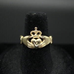 14kt Yellow Gold Irish Heart Ring