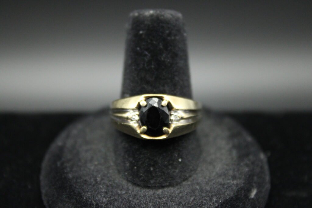 10kt Yellow Gold Diamond Ring