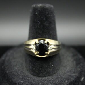 10kt Yellow Gold Diamond Ring