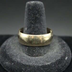 10kt Yellow Gold Wedding Band