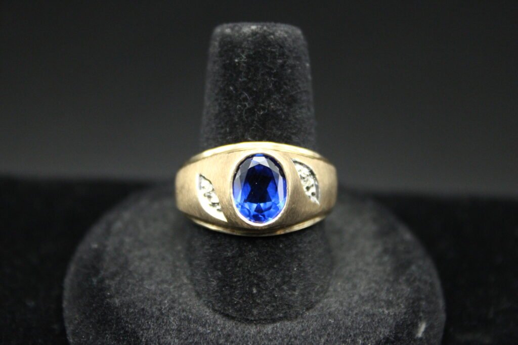 10kt Yellow Gold Stone Ring