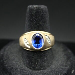 10kt Yellow Gold Stone Ring