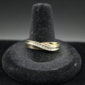 10kt Yellow Gold Diamond Band