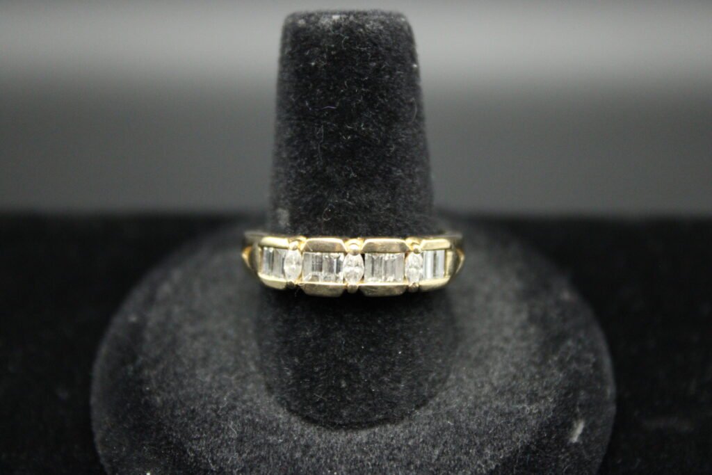 10kt Yellow Gold Diamond Ring