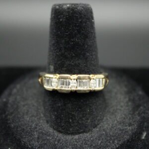 10kt Yellow Gold Diamond Ring