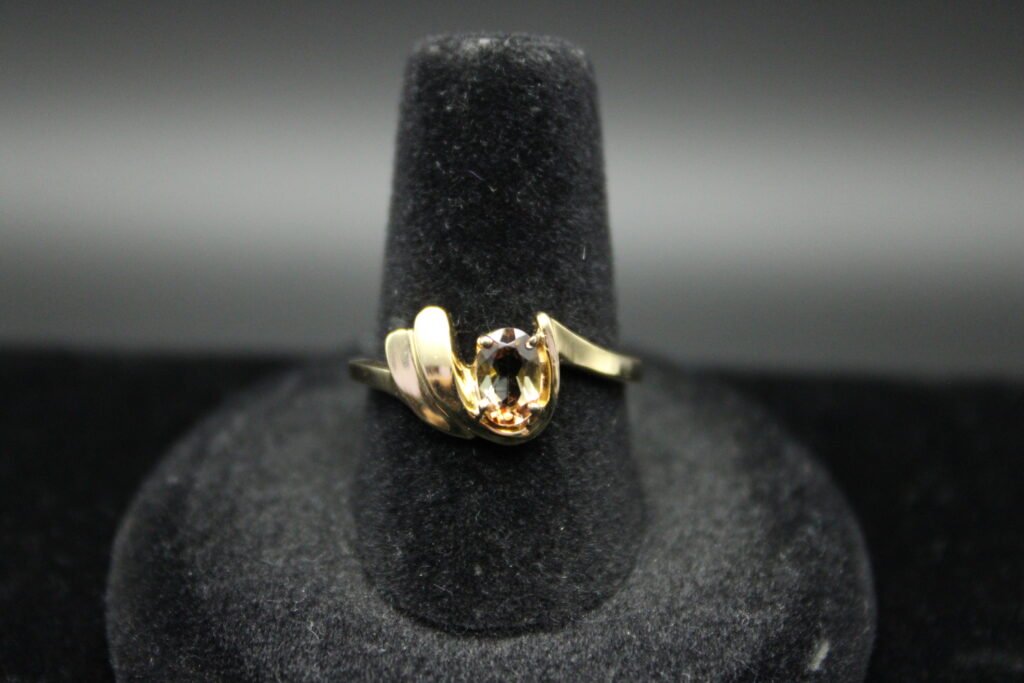 14kt Yellow Gold Ring