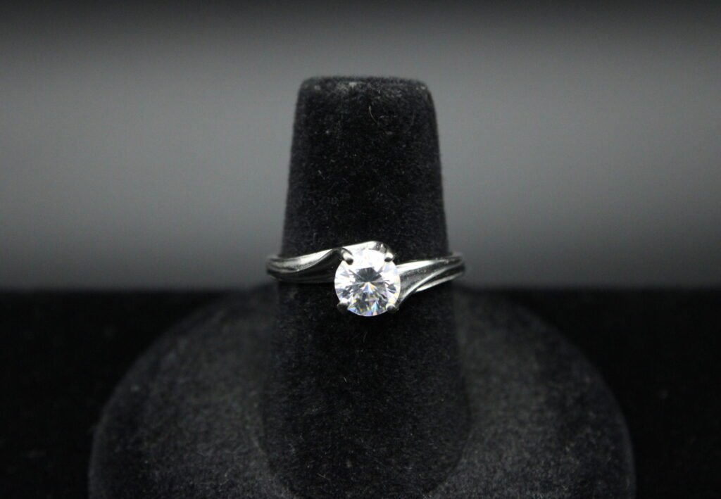 14kt White Gold Engagement Ring