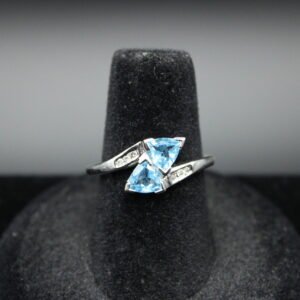10kt White Gold Topaz & Diamond Ring
