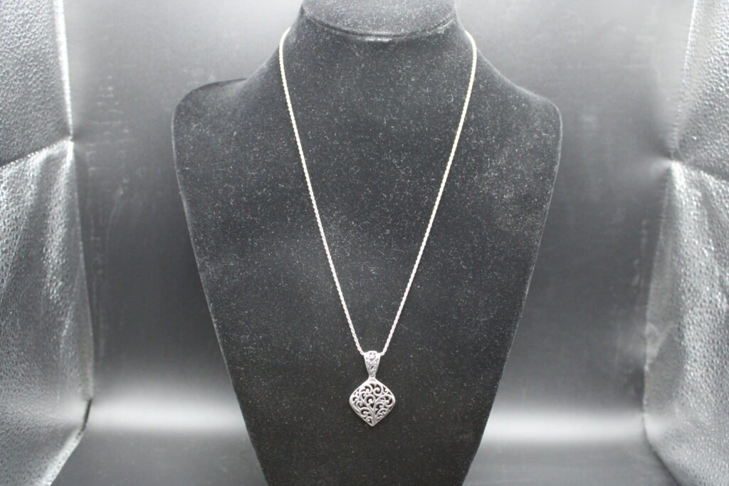 Sterling Silver Rope Chain with Cut Out Pendant