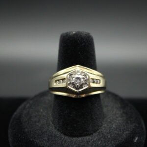 14kt Yellow Gold Diamond Hexagonal Ring