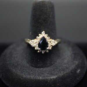 14kt Yellow Gold Pear Cut Sapphire Diamond Ring