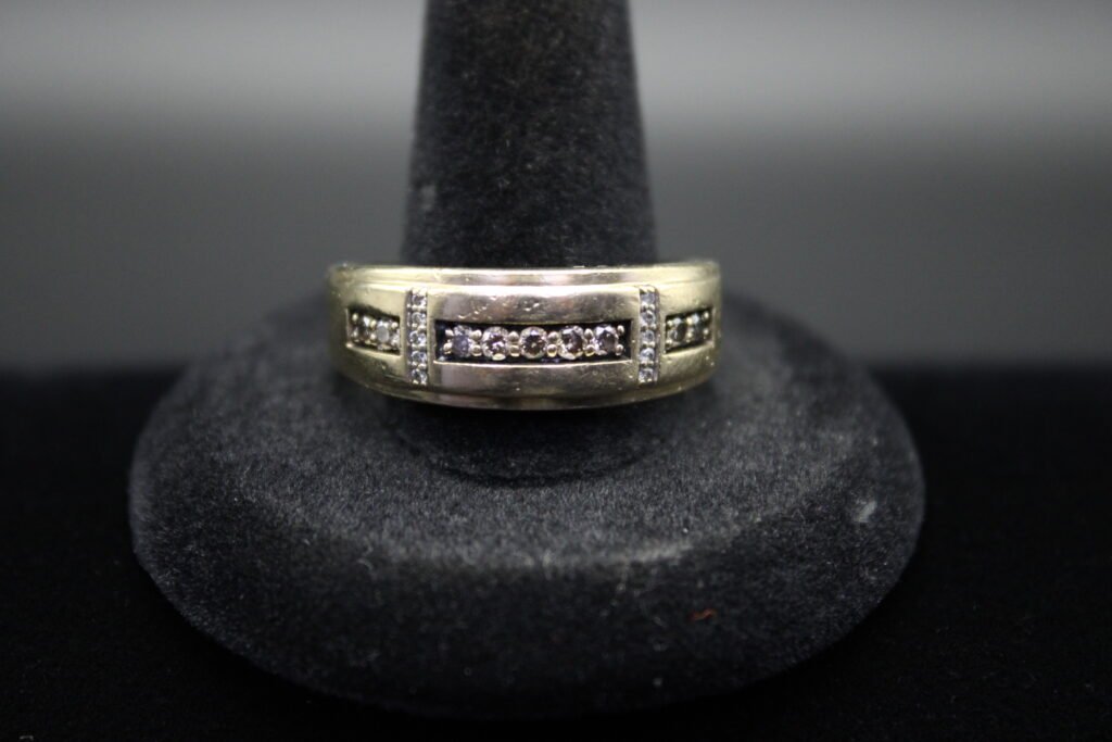 10kt Yellow Gold Men's Diamond Ring