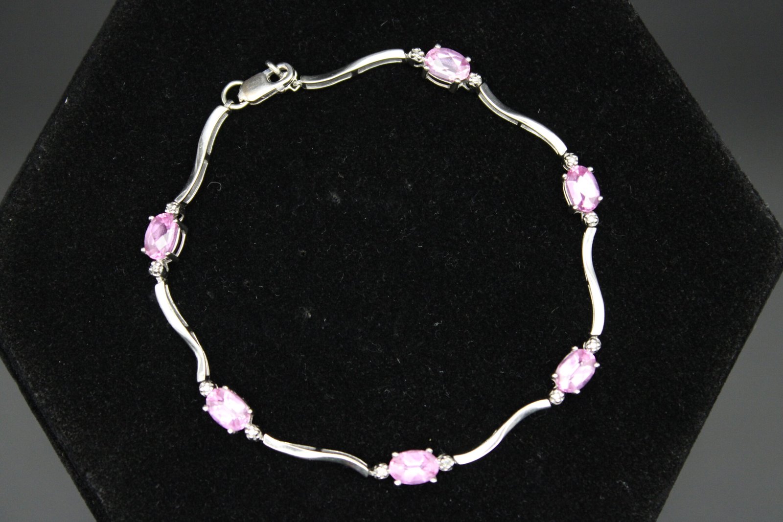 10kt White Gold Pink Sapphire Oval Cut Tennis Bracelet 1 10kt White Gold Pink Sapphire Oval Cut Tennis Bracelet