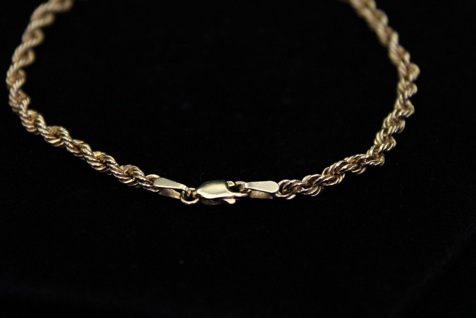 10kt Yellow Gold Rope Style Bracelet 3 10kt Yellow Gold Rope Style Bracelet - Image 3