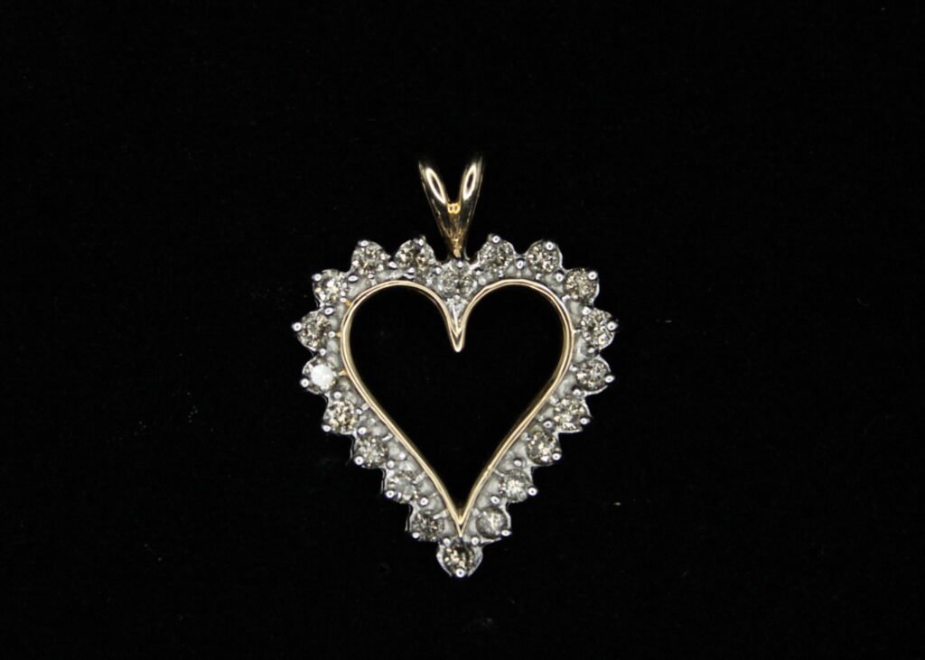 10kt Yellow Gold Diamond Heart Pendant