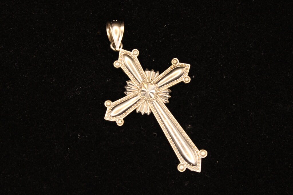 14kt White Gold Cross Pendant
