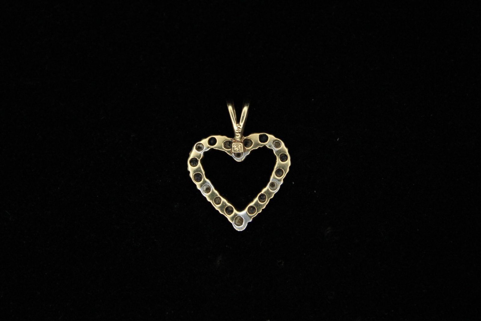 14kt Yellow Gold Diamond and Sapphire Heart Pendant 2 14kt Yellow Gold Diamond and Sapphire Heart Pendant - Image 2