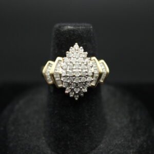10kt Yellow Gold Diamond Cluster Ring