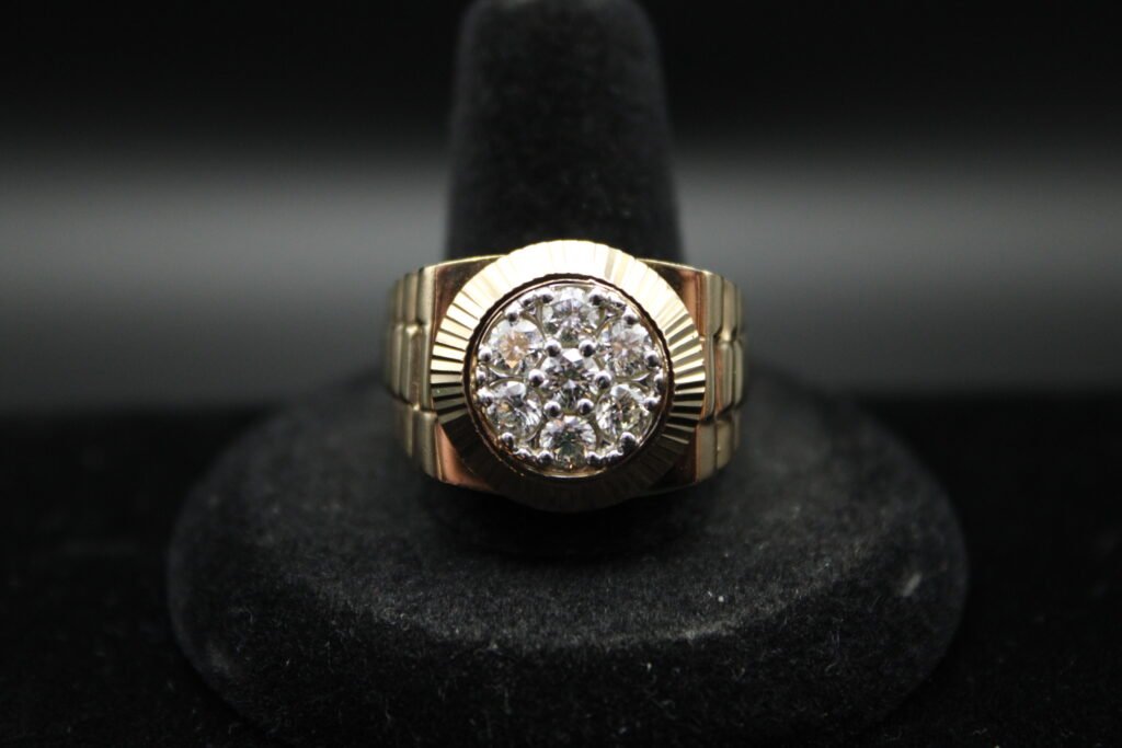 14kt Yellow Gold Diamond Rolex Style Ring