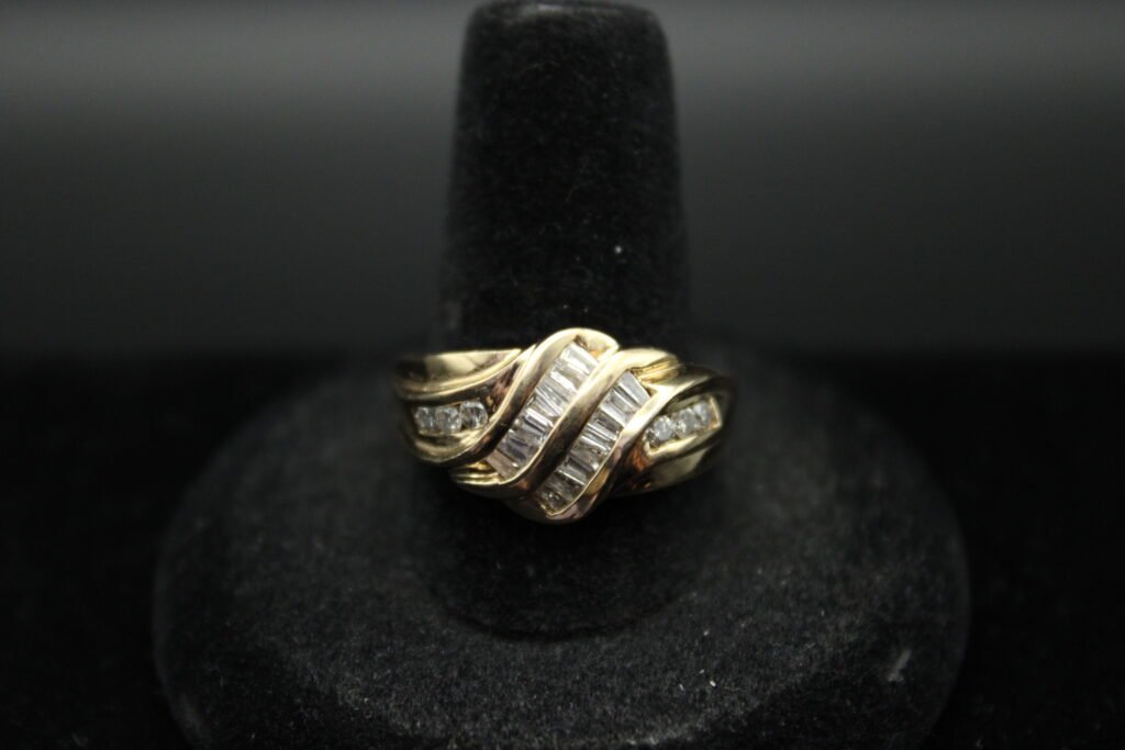 14kt Yellow Gold Baguette and Round Diamond Ring