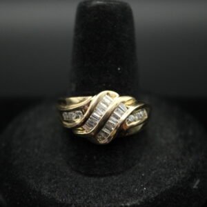 14kt Yellow Gold Baguette and Round Diamond Ring