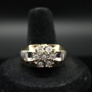 10kt Yellow Gold Diamond Cluster Cocktail Ring