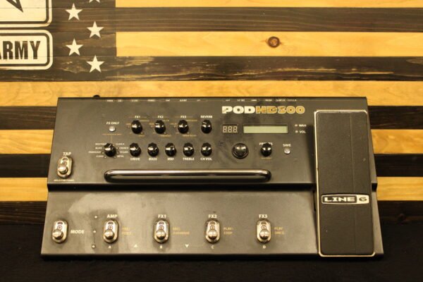 Line 6 POD HD300 HD 300 Guitar Multi-Effects Processor Pedal