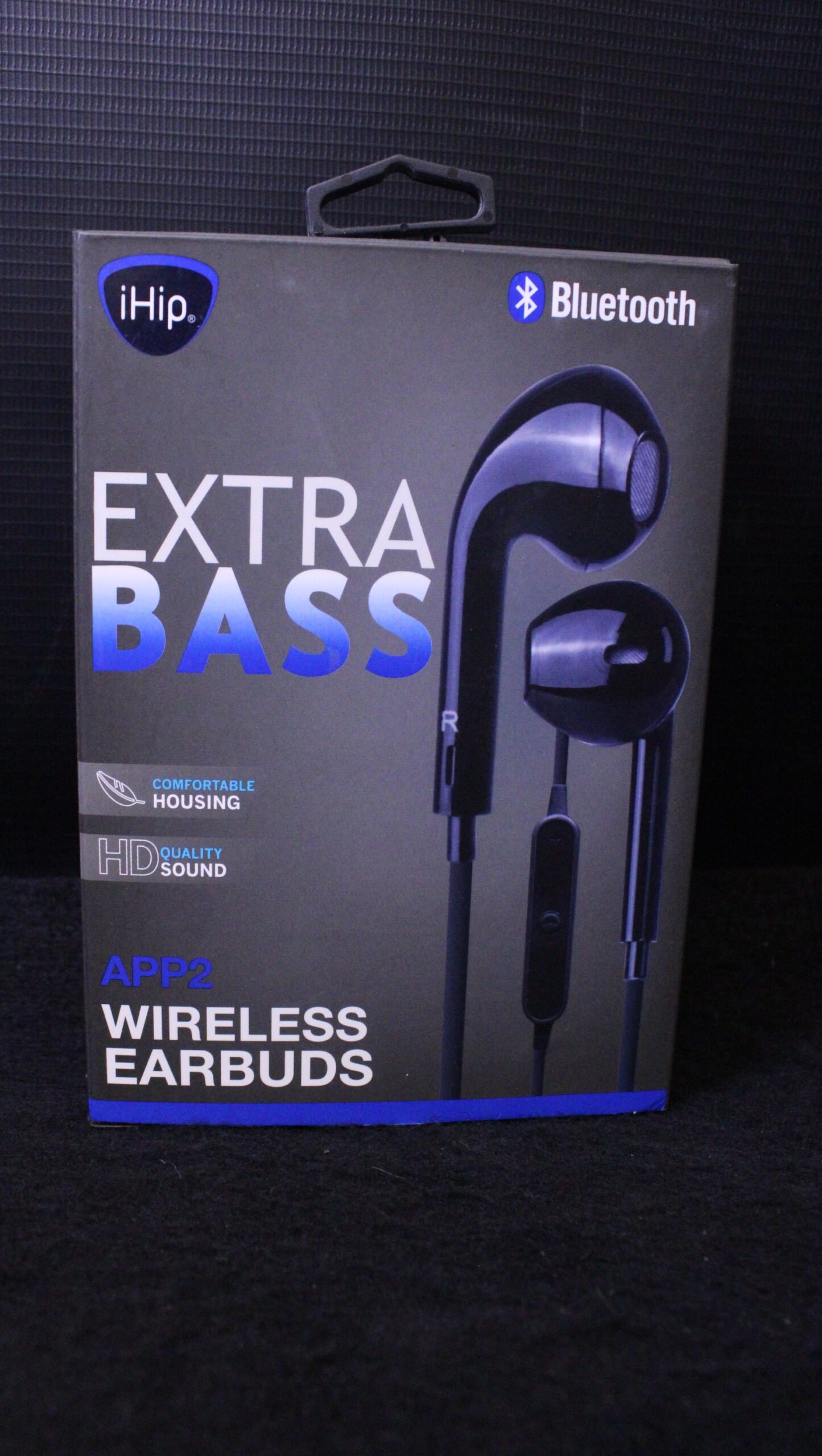 iHip Extra Bass Wireless Earbuds 1 iHip Extra Bass Wireless Earbuds