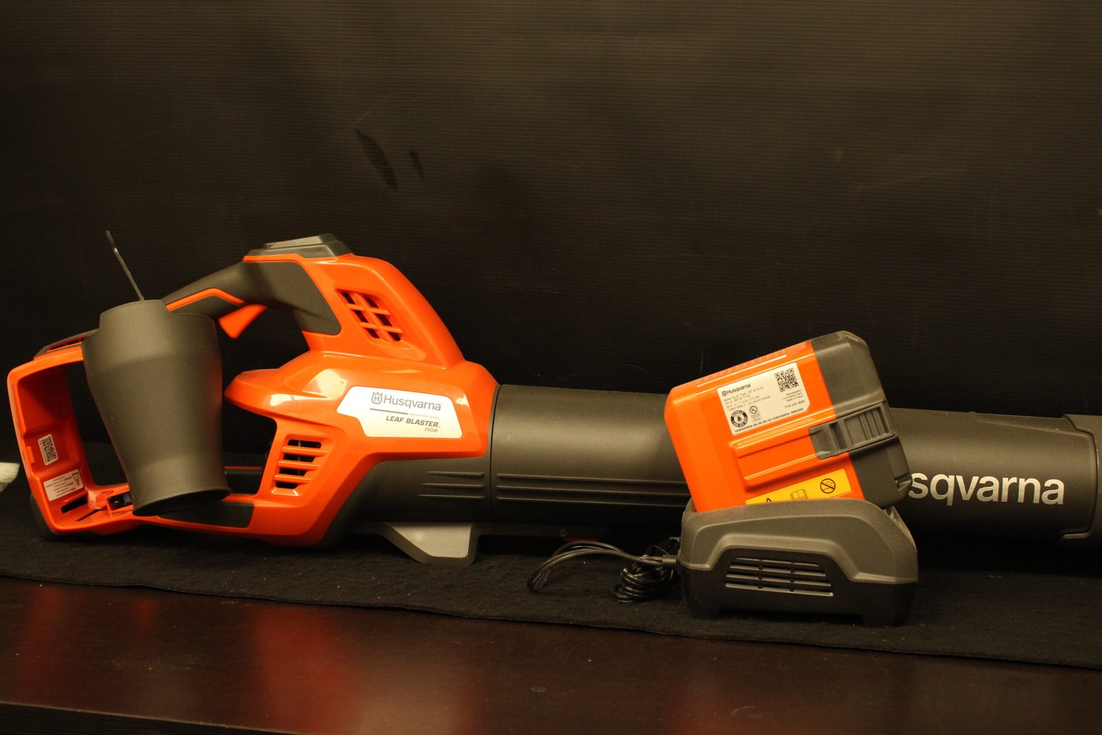 HUSQVANA 350IB BLOWER 1 HUSQVANA 350IB BLOWER