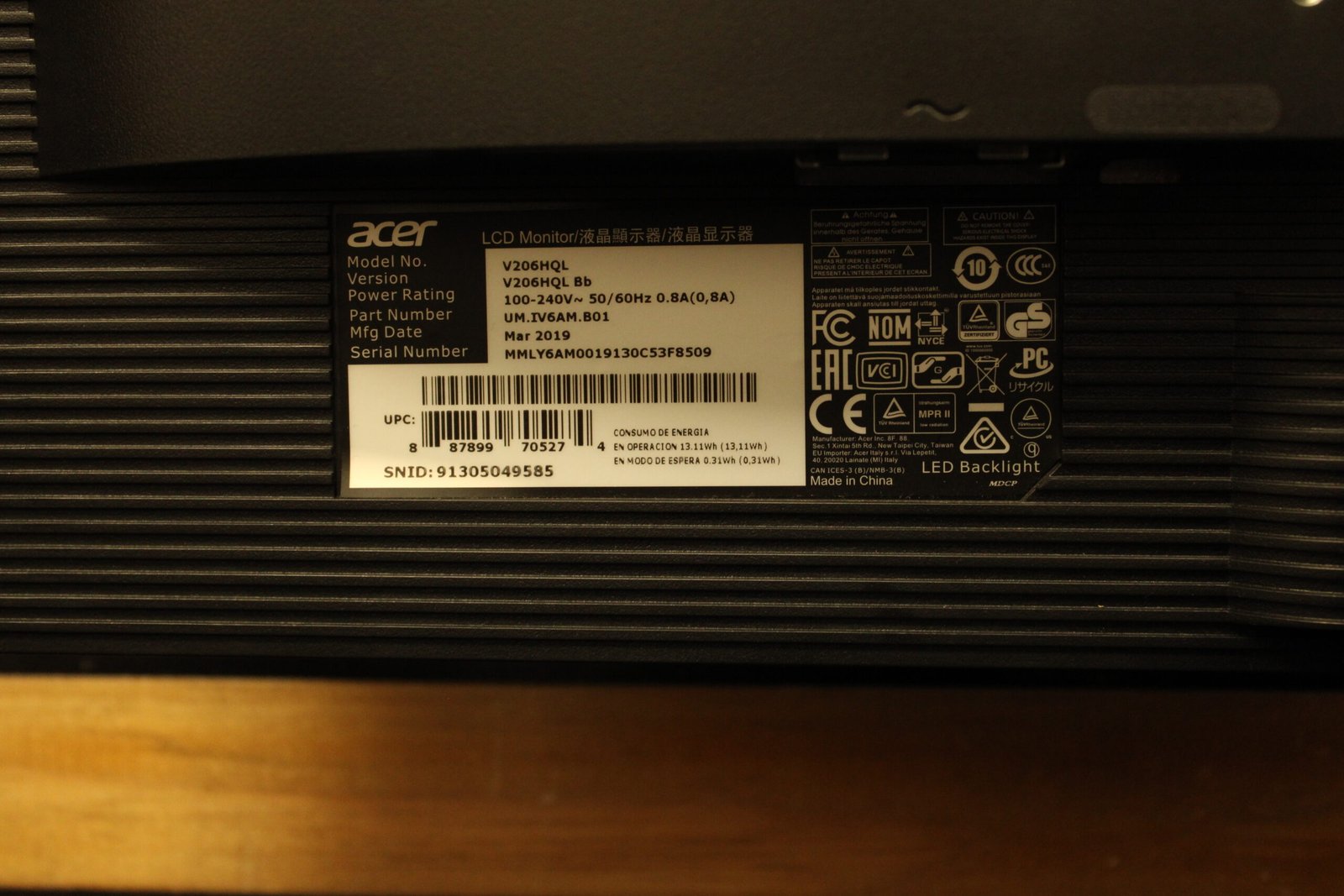 Acer V206HQL 19.5" HD+ LED Monitor with Power Cord 2 Acer V206HQL 19.5" HD+ LED Monitor with Power Cord - Image 2